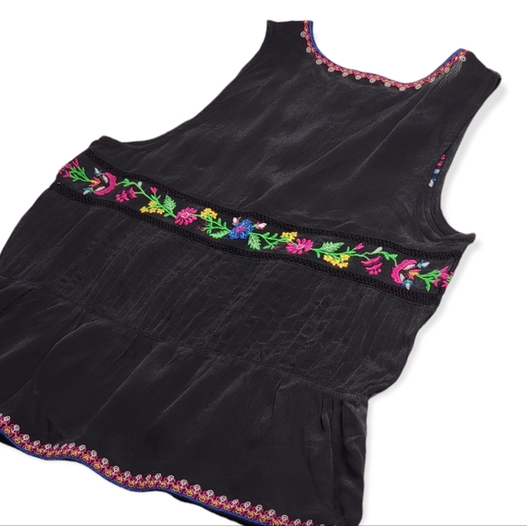 Maeve Carlotta Embroidered Sleeveless Blouse - Picture 7 of 12